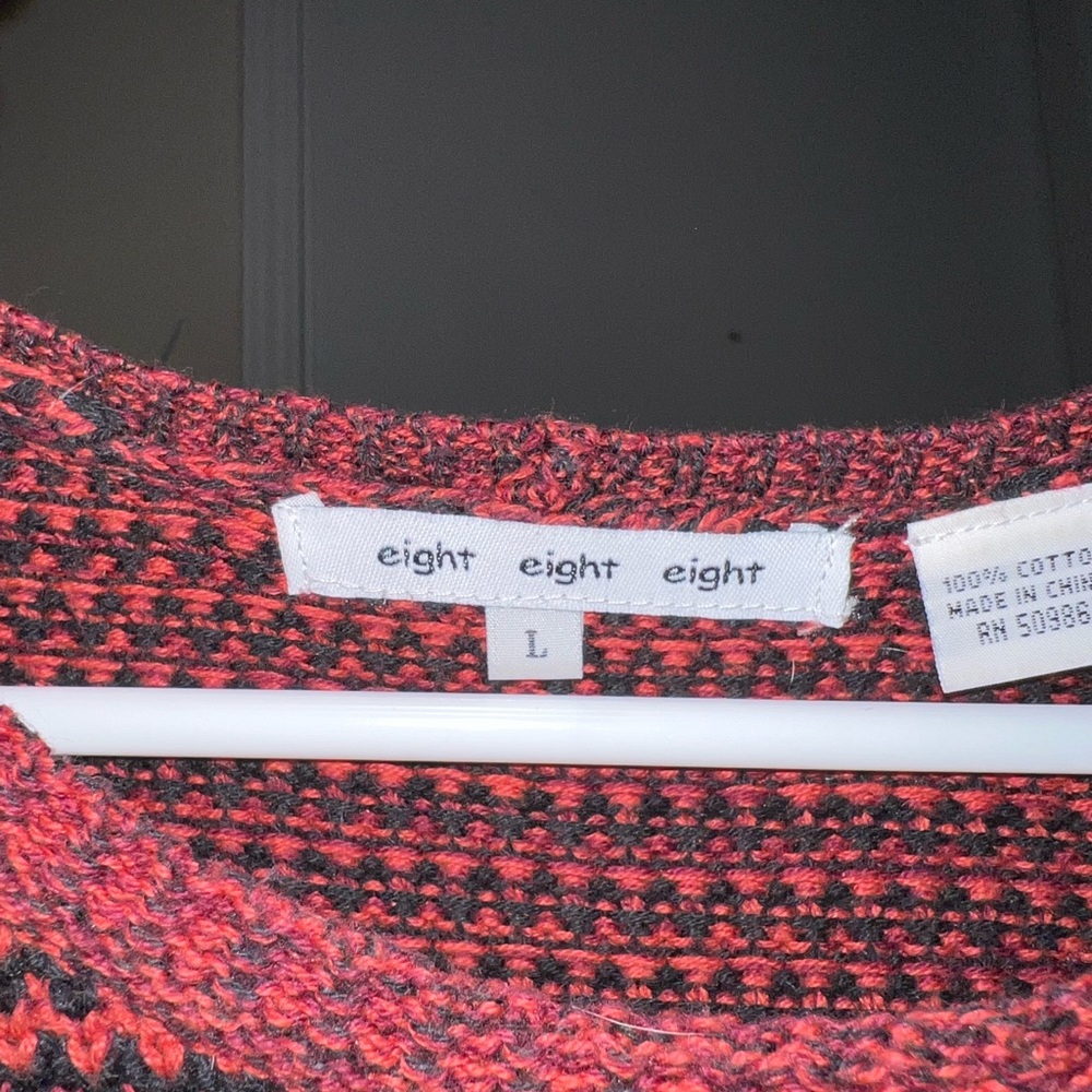 sweater - Picture 3 of 3